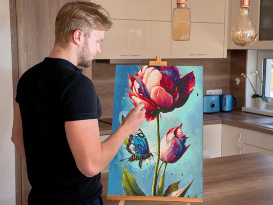 Diamond Paint - En blå sommerfugl og farverig tulipan