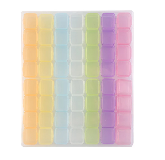 Hobby Tilbehør - Opbevaringsboks med 56 beholdere.