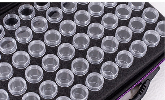 Hobby Tilbehør - Opbevaringskuffert - 60 beholdere MUSIK